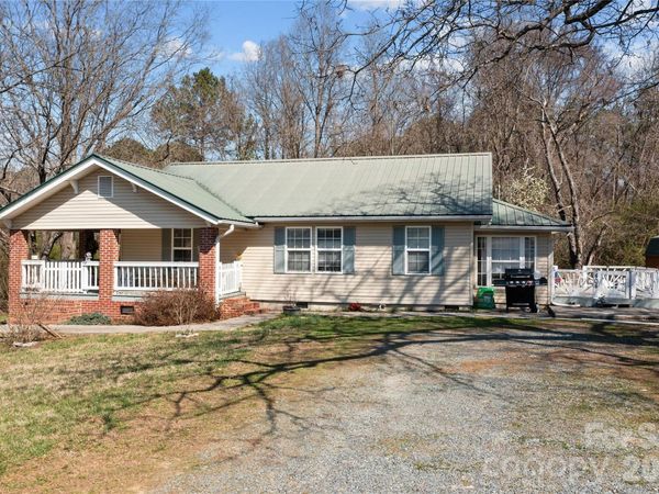 404 Moss Springs Road, Albemarle, NC 28001
