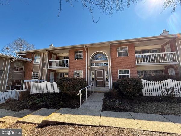 1944 KENNEDY DRIVE, Unit 203, MCLEAN, VA 22102