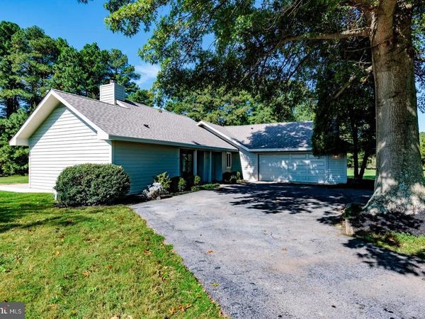 102 GOLF COURT, STEVENSVILLE, MD 21666