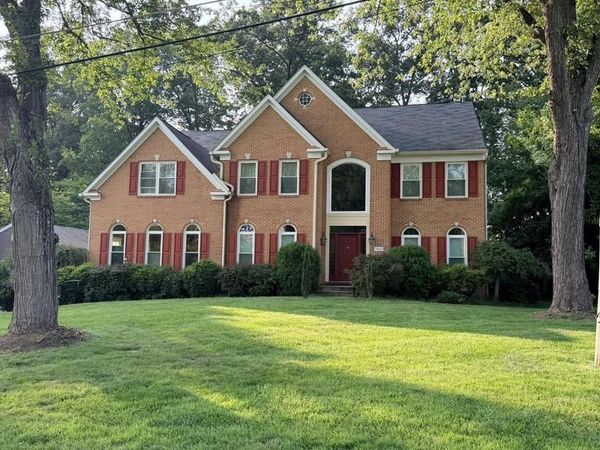 7822 THOR DRIVE, ANNANDALE, VA 22003