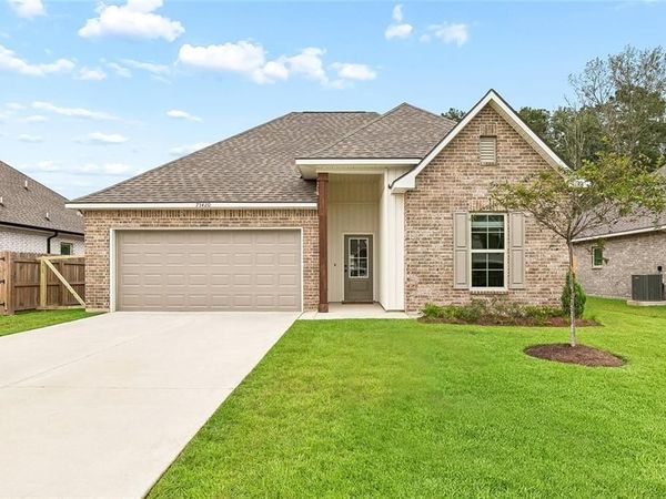 75420 VICTORIA Drive , Covington, LA 70435
