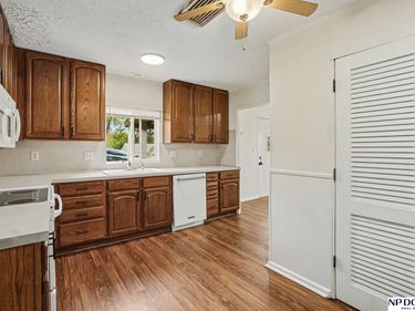 6795 Seward Street, Omaha, NE 68104