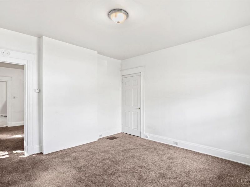 1263 Manss Avenue, Cincinnati, OH 45205 Photo 5