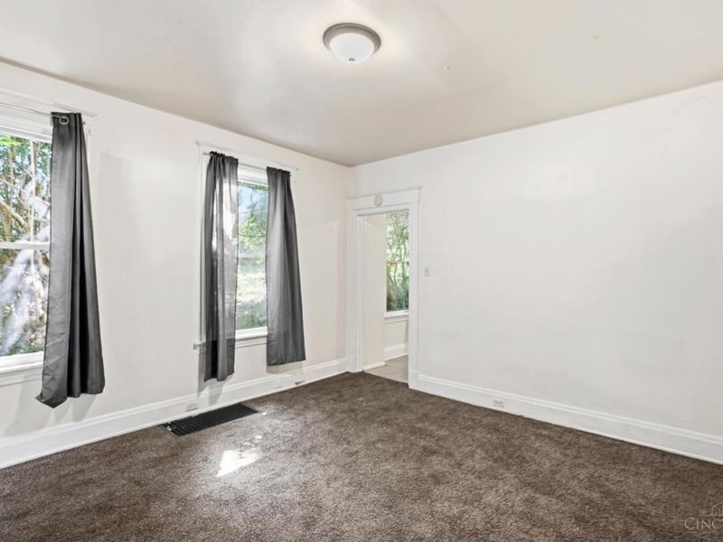 1263 Manss Avenue, Cincinnati, OH 45205 Photo 8