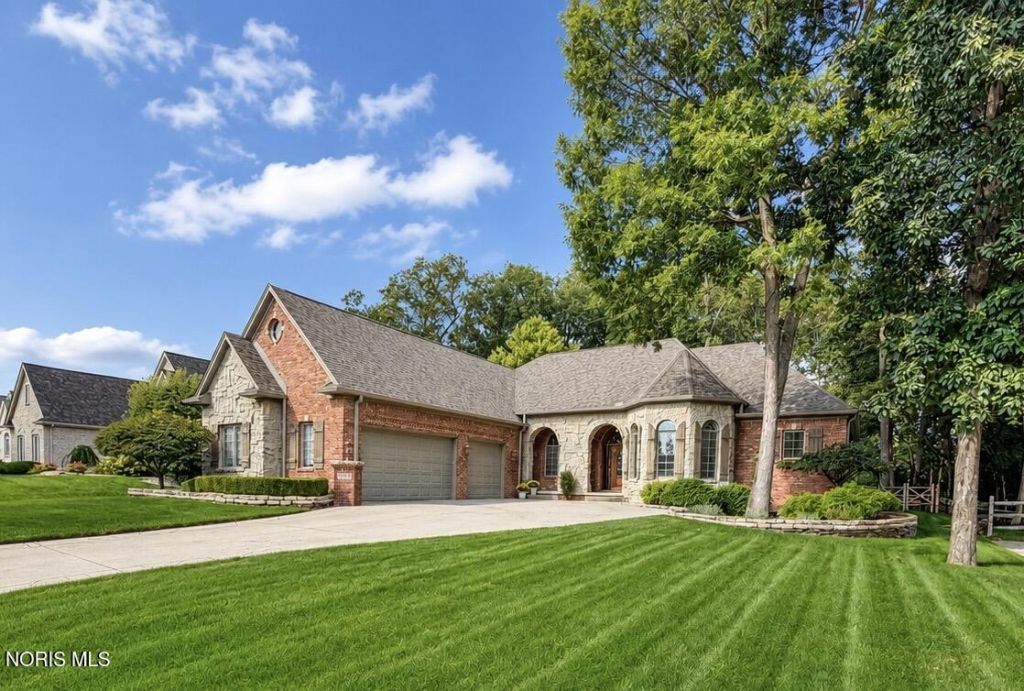 7842 Windsor Wood Court, Maumee, OH 43537 Main Photo