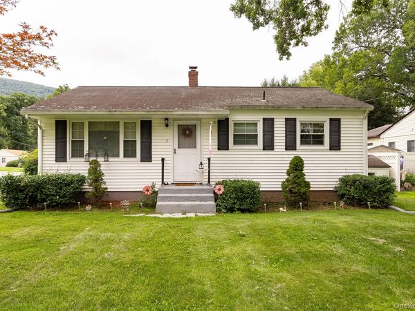 2 Park Lane , Beacon, NY 12508