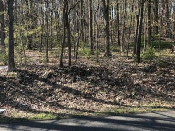 39 Russling Rd, Independence, NJ 07840