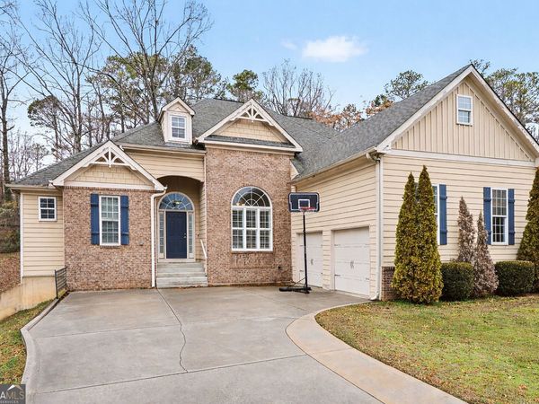 4597 Alpine Drive SW, Lilburn, GA 30047