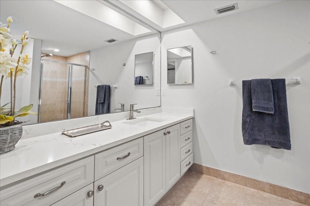 5670 Coach House Circle, Unit B, Boca Raton, FL 33486 Photo