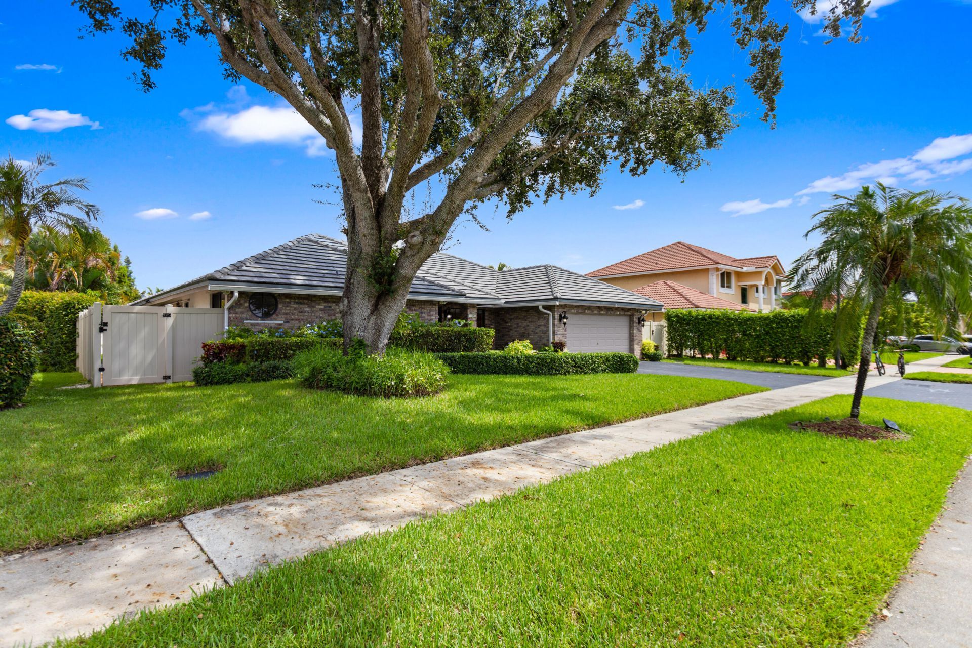 14251 Appalachian Trail, Davie, FL 33325 Photo