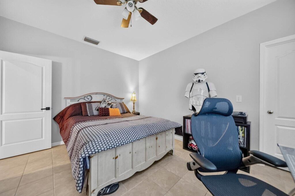 913 SW Lighthouse Drive, Palm City, FL 34990 Photo