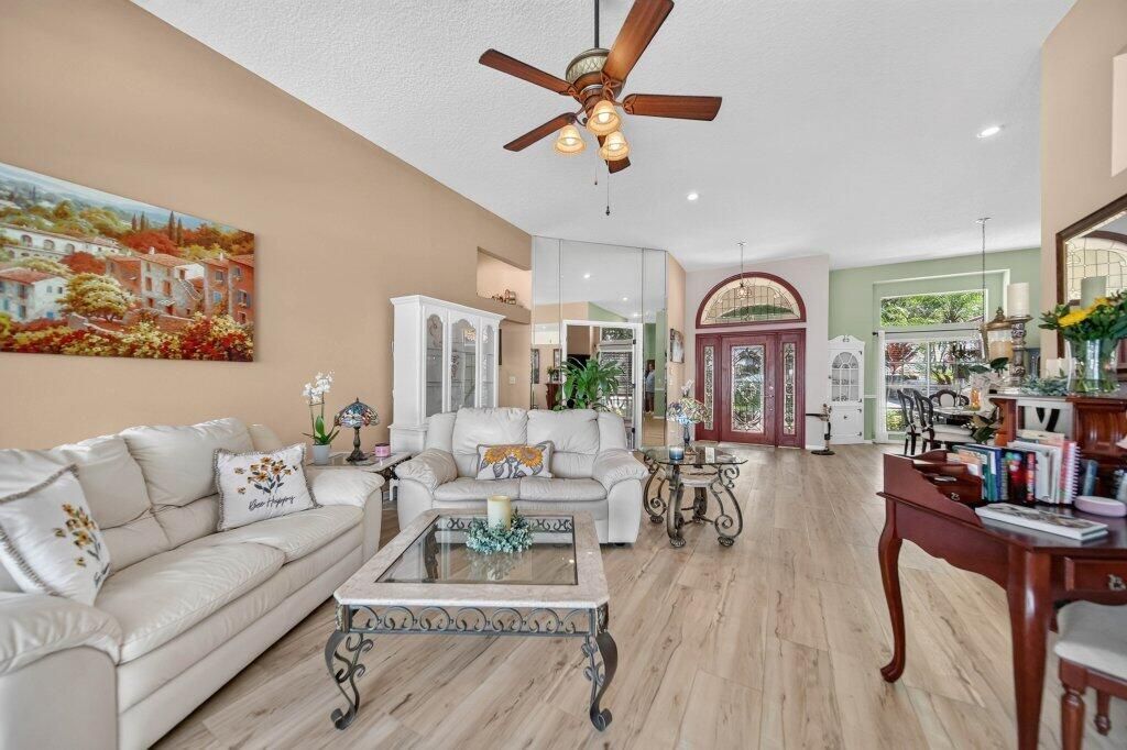 913 SW Lighthouse Drive, Palm City, FL 34990 Photo