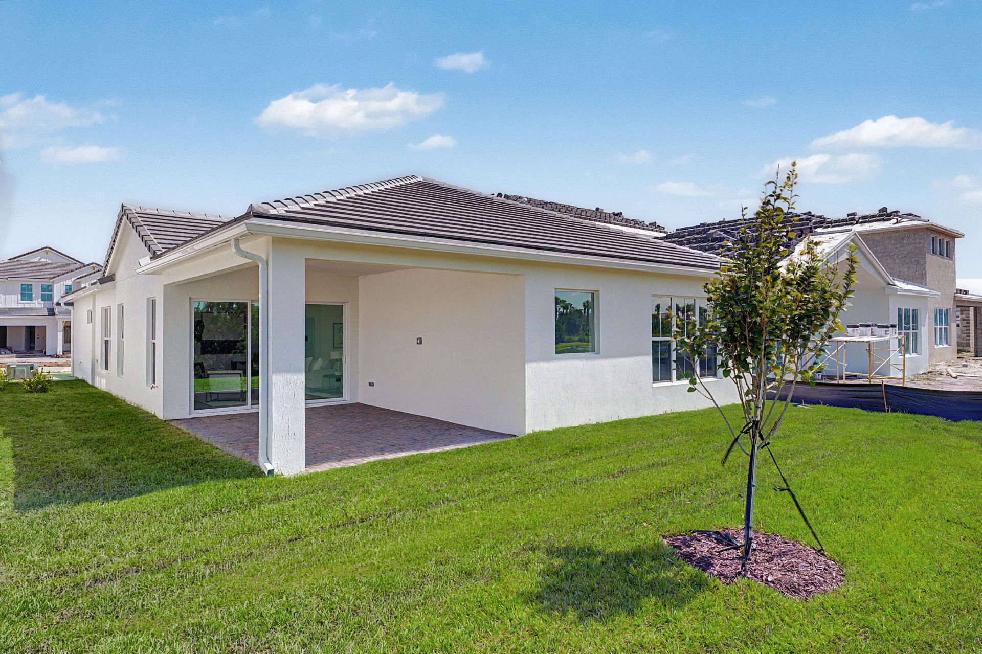 6810 SE Lost Pine Drive, Stuart, FL 34997 Photo