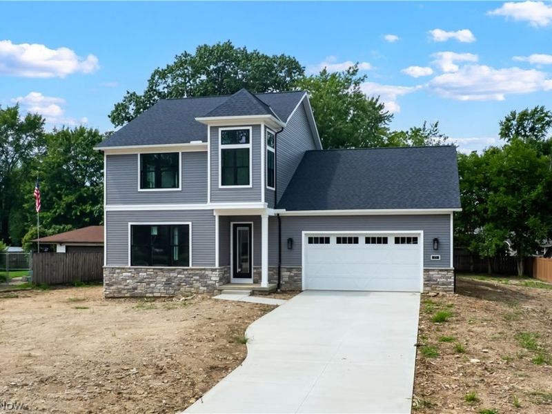 6774 Middlebrook Boulevard, Middleburg Heights, OH 44130 Photo 3