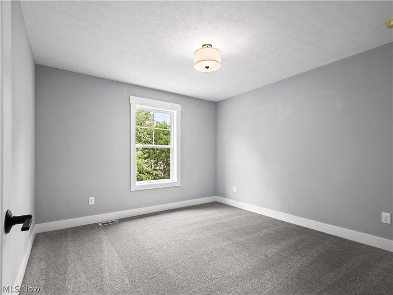 6774 Middlebrook Boulevard, Middleburg Heights, OH 44130 Photo 40