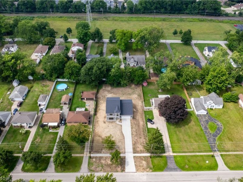 6774 Middlebrook Boulevard, Middleburg Heights, OH 44130 Photo 9