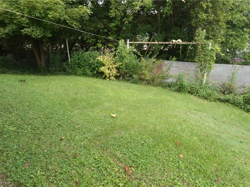 56505 Boyd Avenue, Bridgeport, OH 43912 Photo 13