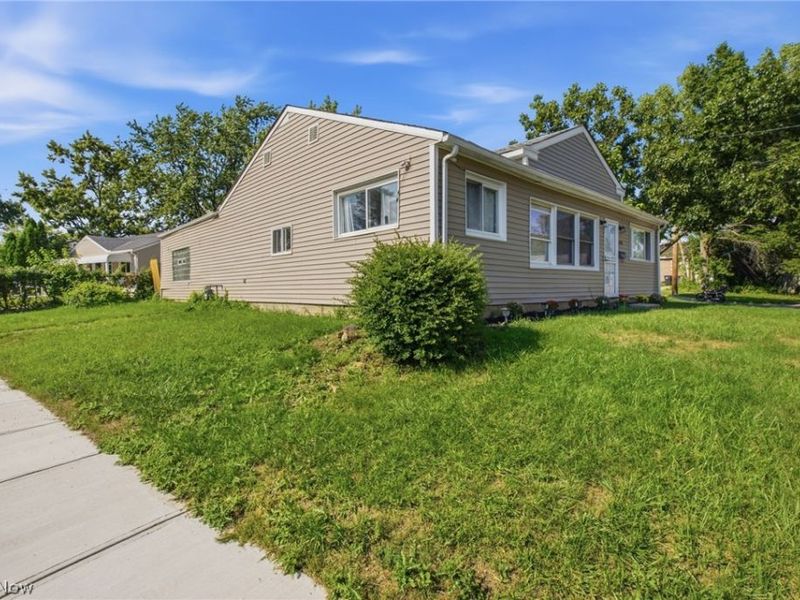 4320 E 173rd Street, Cleveland, OH 44128 Photo 5