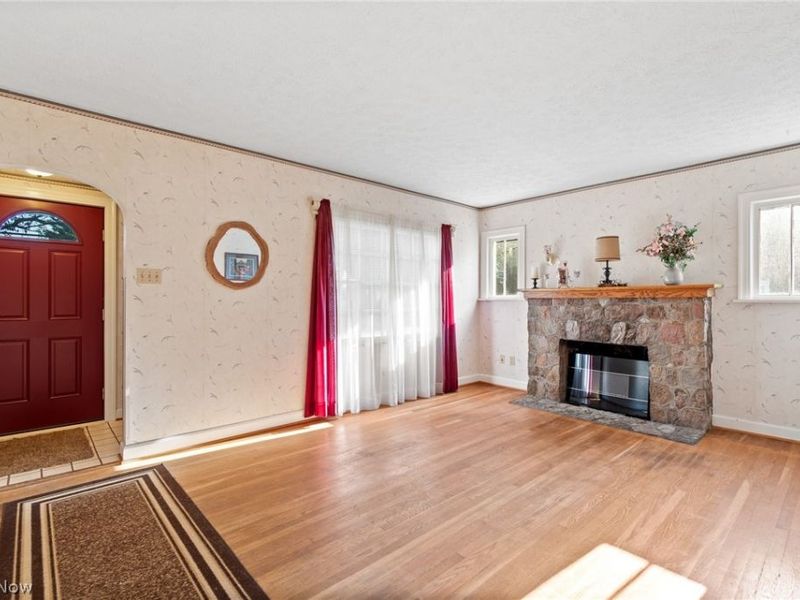 164 Maplecrest Street SW, North Canton, OH 44720 Photo 4