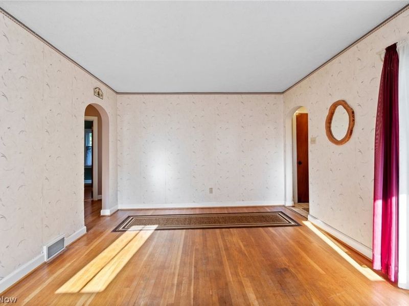 164 Maplecrest Street SW, North Canton, OH 44720 Photo 7