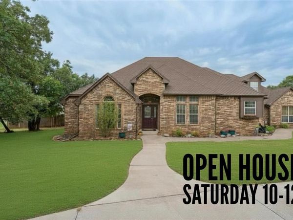 825 Liveoak Lane, Blanchard, OK 73010
