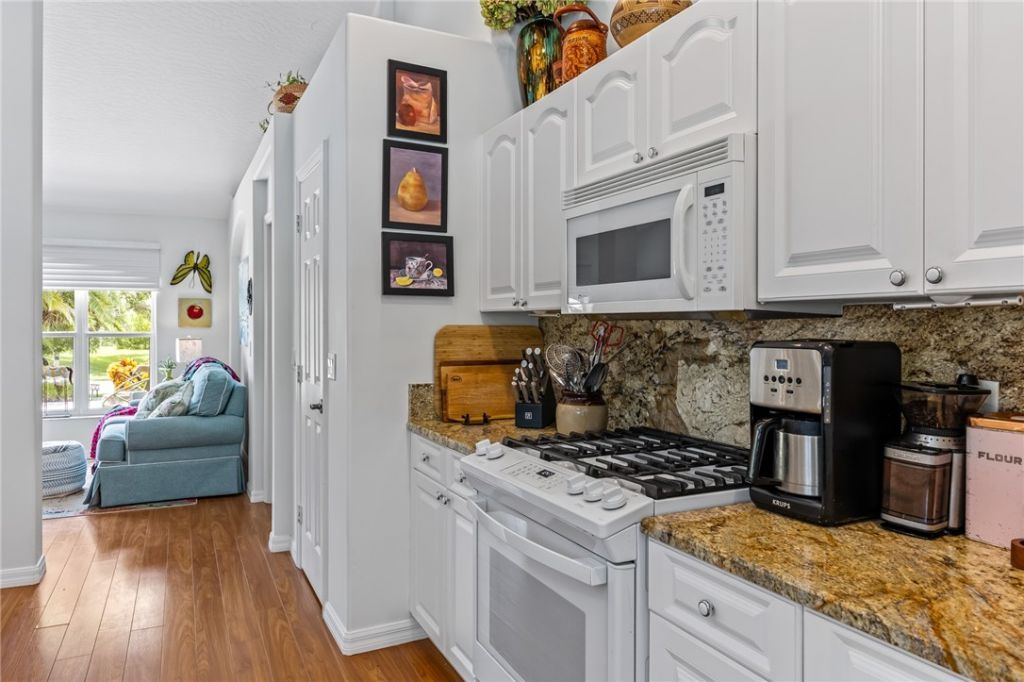 109 Thunderbird Drive, Sebastian, FL 32958 Photo