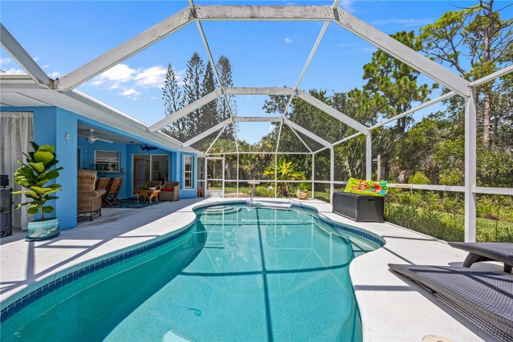 109 Thunderbird Drive, Sebastian, FL 32958 Photo