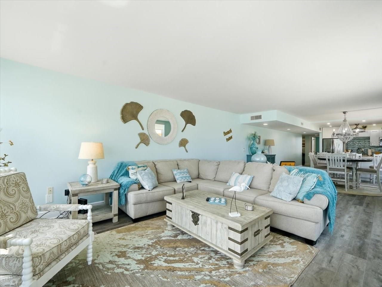 14800 Gulf Boulevard, Unit 207, Madeira Beach, FL 33708 Photo