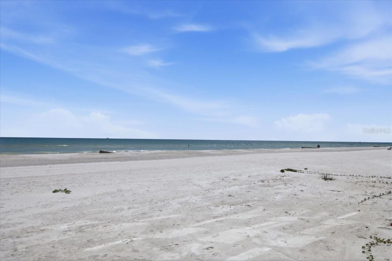 14800 Gulf Boulevard, Unit 207, Madeira Beach, FL 33708 Photo