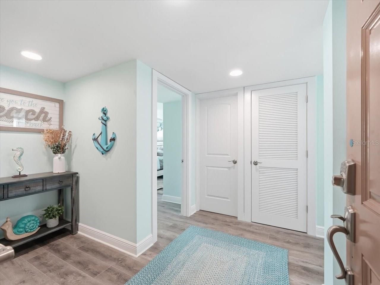 14800 Gulf Boulevard, Unit 207, Madeira Beach, FL 33708 Photo