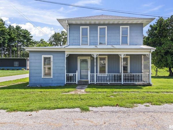 308 N MILL Street, Athens, IL 62613