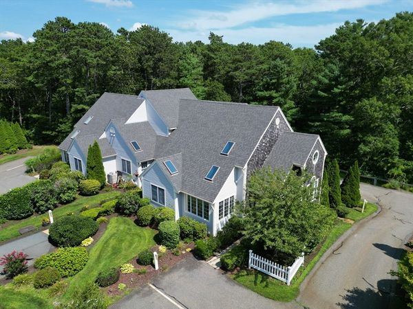 68 Gold Leaf Lane, Unit 68, Mashpee, MA 02649