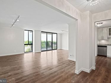 6800 FLEETWOOD ROAD , Unit 1011, MCLEAN, VA 22101