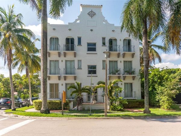 694 NE 76th St , Unit 3, Miami, FL 33138