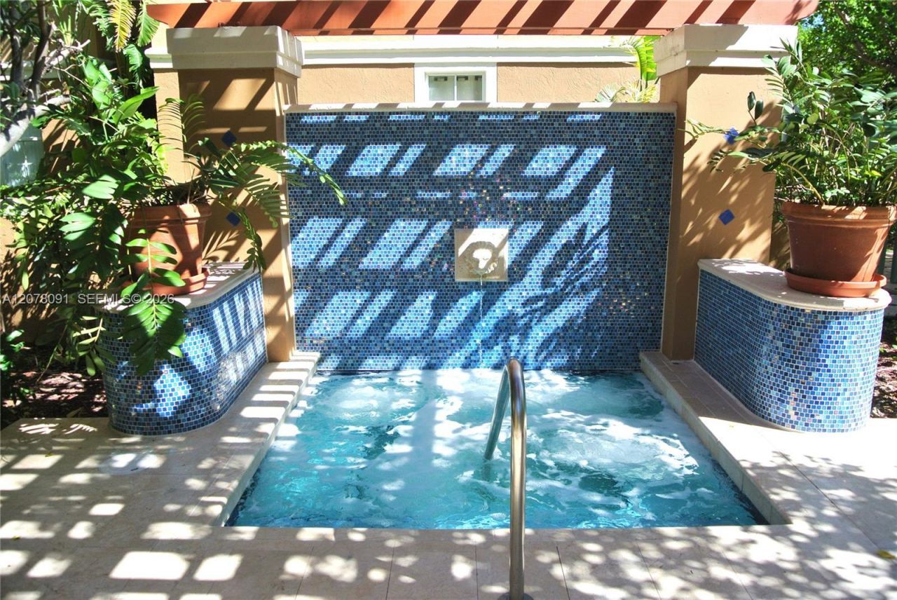 19901 E Country Club Dr, Unit 2405, Aventura, FL 33180 Photo