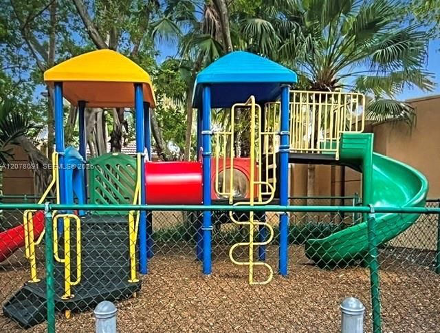 19901 E Country Club Dr, Unit 2405, Aventura, FL 33180 Photo