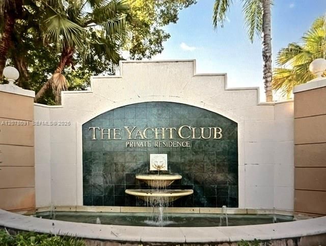 19901 E Country Club Dr, Unit 2405, Aventura, FL 33180 Photo