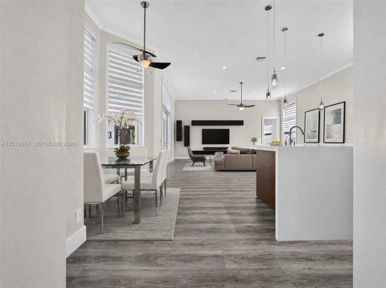 1371 Victoria Isle Dr , Weston, FL 33327 Photo