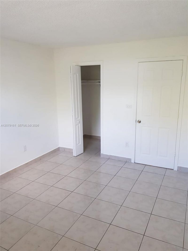 606 W 81st St , Unit 314, Hialeah, FL 33014 Photo