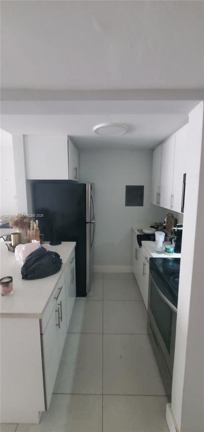 677 SW 9th Ave , Unit 405, Miami, FL 33130 Photo