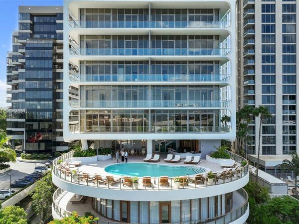 2678 Tigertail Ave , Unit 1705, Miami, FL 33133