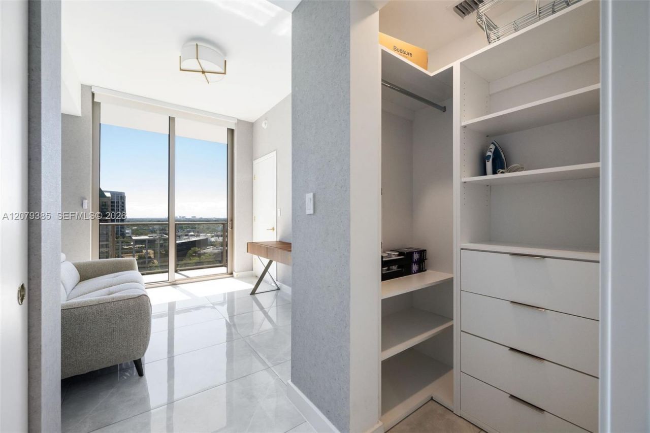 2678 Tigertail Ave , Unit 1705, Miami, FL 33133 Photo