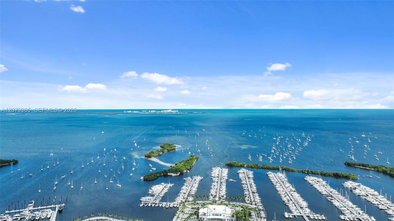 2678 Tigertail Ave , Unit 1705, Miami, FL 33133 Photo