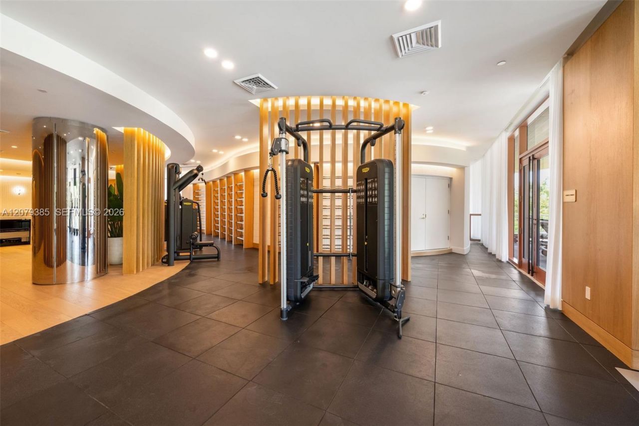 2678 Tigertail Ave , Unit 1705, Miami, FL 33133 Photo