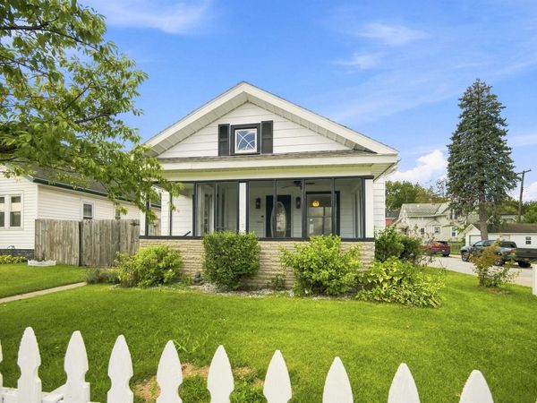223 Indiana Avenue, Mishawaka, IN 46544