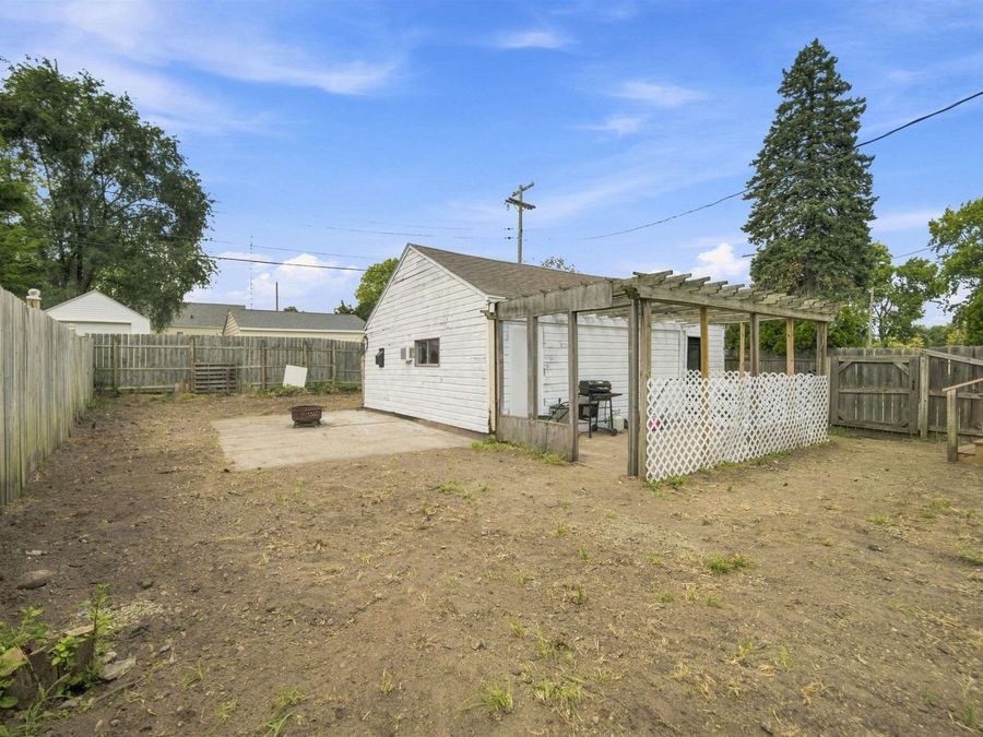 Property Image 38