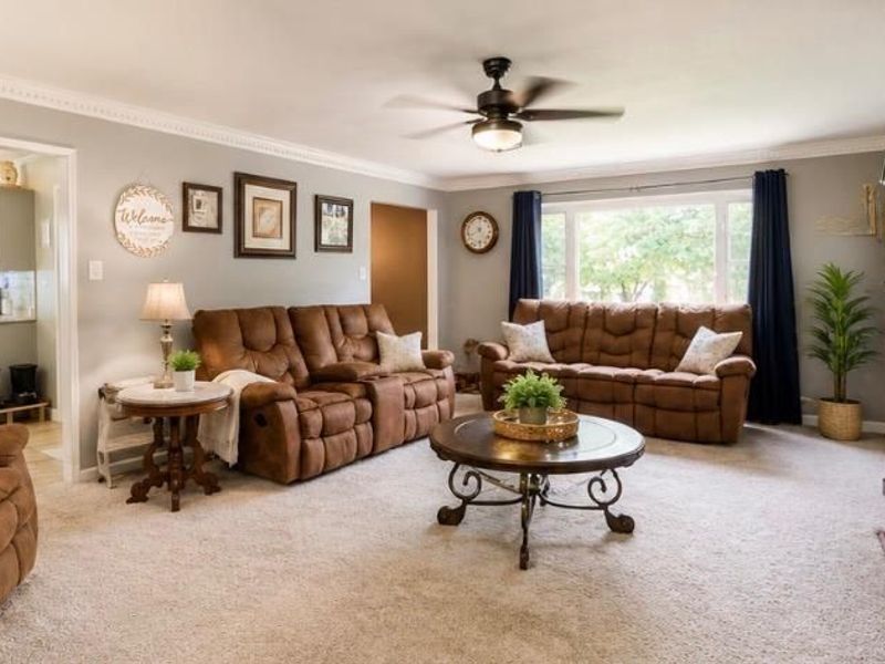 4755 Winton Road, Cincinnati, OH 45232 Photo 3