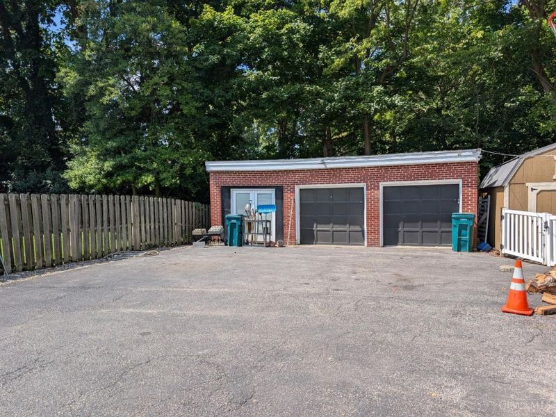 4755 Winton Road, Cincinnati, OH 45232 Photo 32