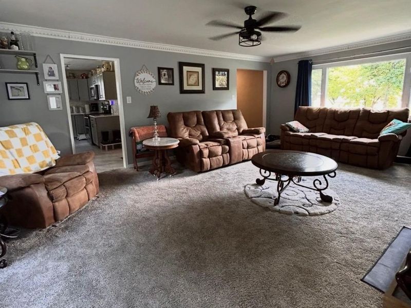 4755 Winton Road, Cincinnati, OH 45232 Photo 4