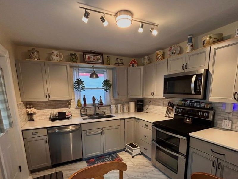 4755 Winton Road, Cincinnati, OH 45232 Photo 7